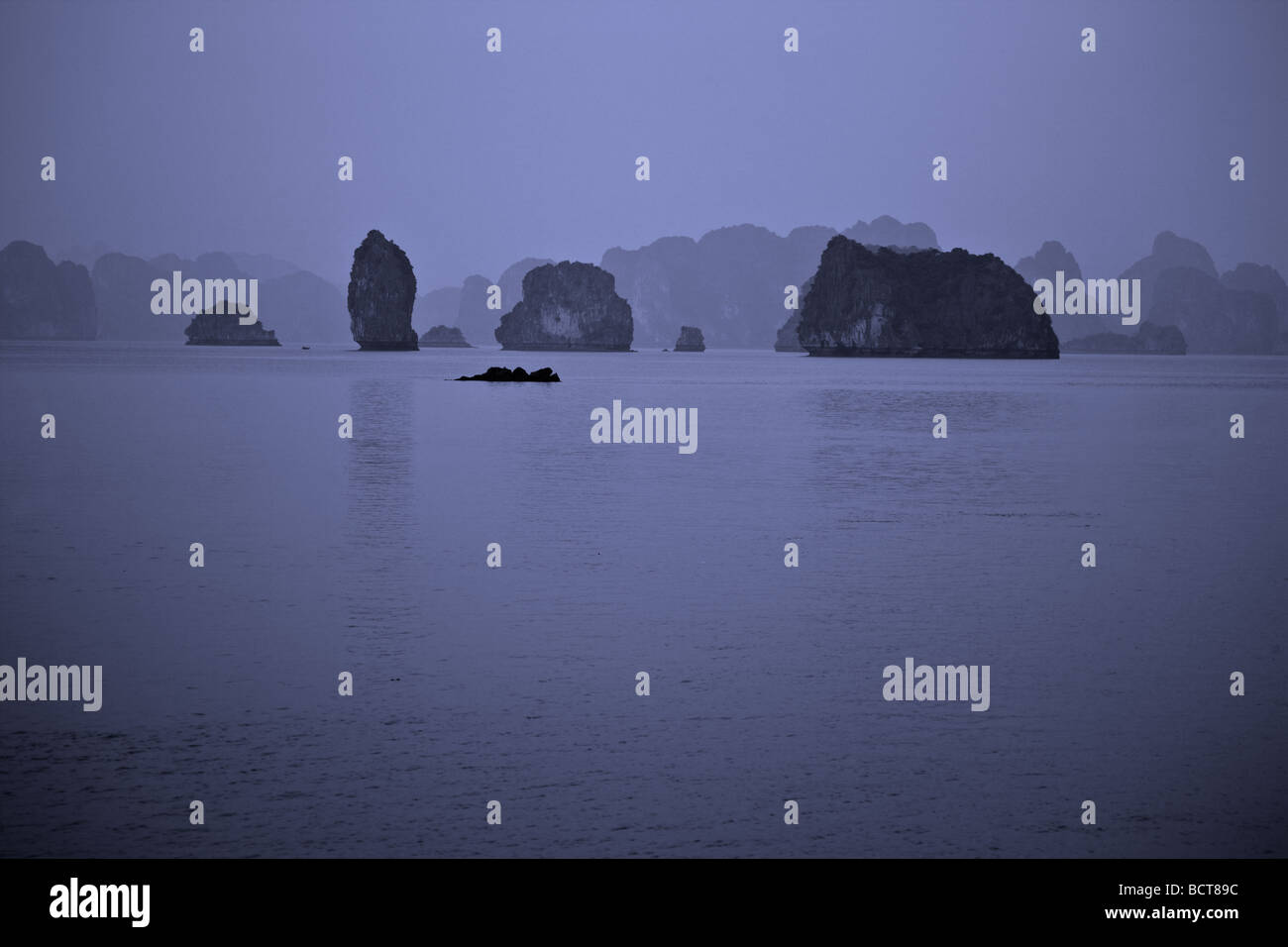 Halong Bucht Vietnam Stockfoto