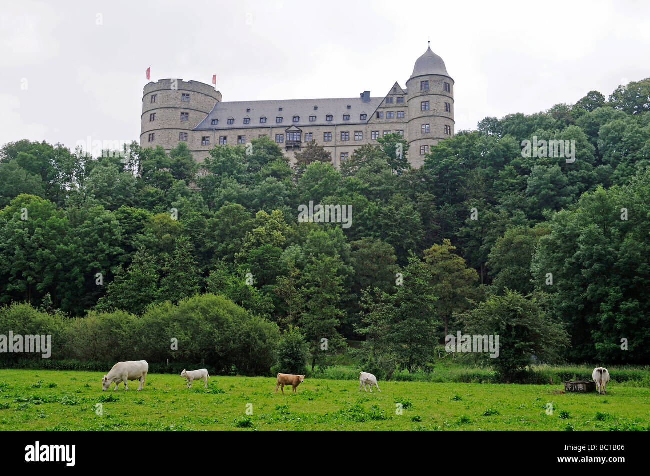 Übersicht, Landschaft, Wewelsburg, dreieckigen Burg, ehemalige NS-Kult und Terror Zentrum der SS, heute historisches Museum, Host Stockfoto