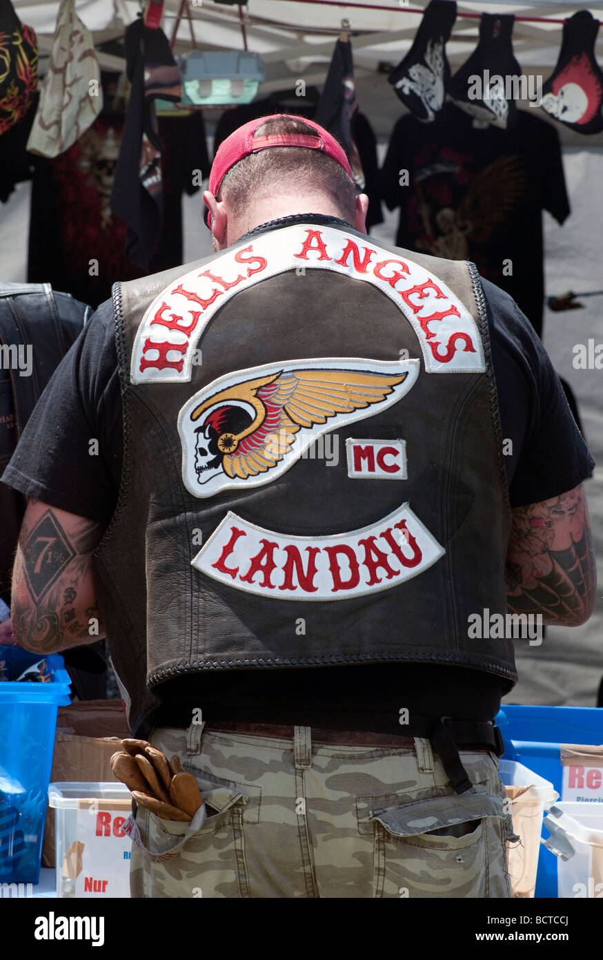 Ein Mitglied der Hells Angels Motorcycle Club Stockfoto
