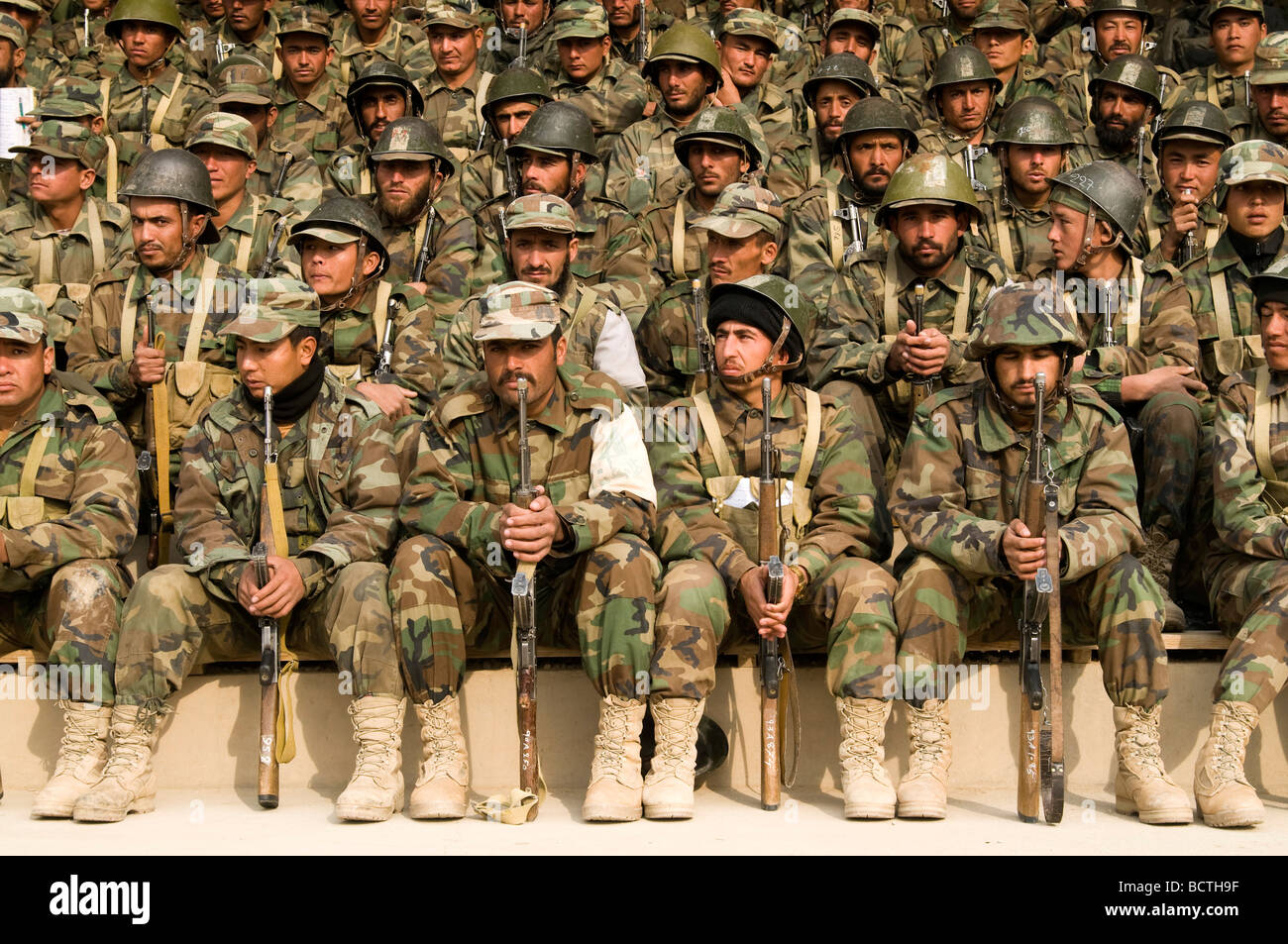 Afghanische Nationalarmee Rekruten in der Ausbildung an der Kabul Military Training Center Stockfoto