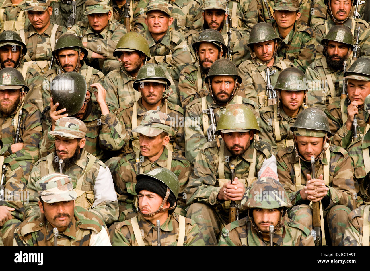 Afghanische Nationalarmee Rekruten in der Ausbildung an der Kabul Military Training Center Stockfoto
