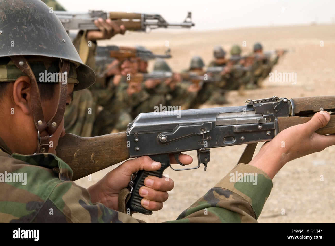 Afghanische Nationalarmee Rekruten in der Ausbildung an der Kabul Military Training Center Stockfoto