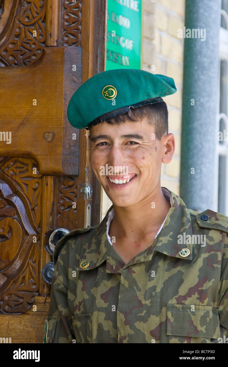 Turkmenische Soldat bei Mary Velayat United Museum in Maria Turkmenistan Stockfoto
