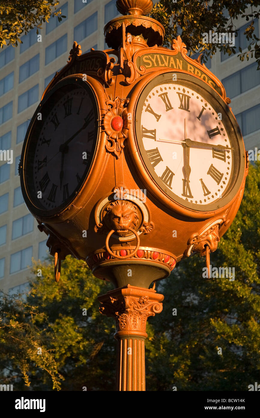 Sylvan Brothers Uhr auf Main Street, Columbia, South Carolina, USA Stockfoto