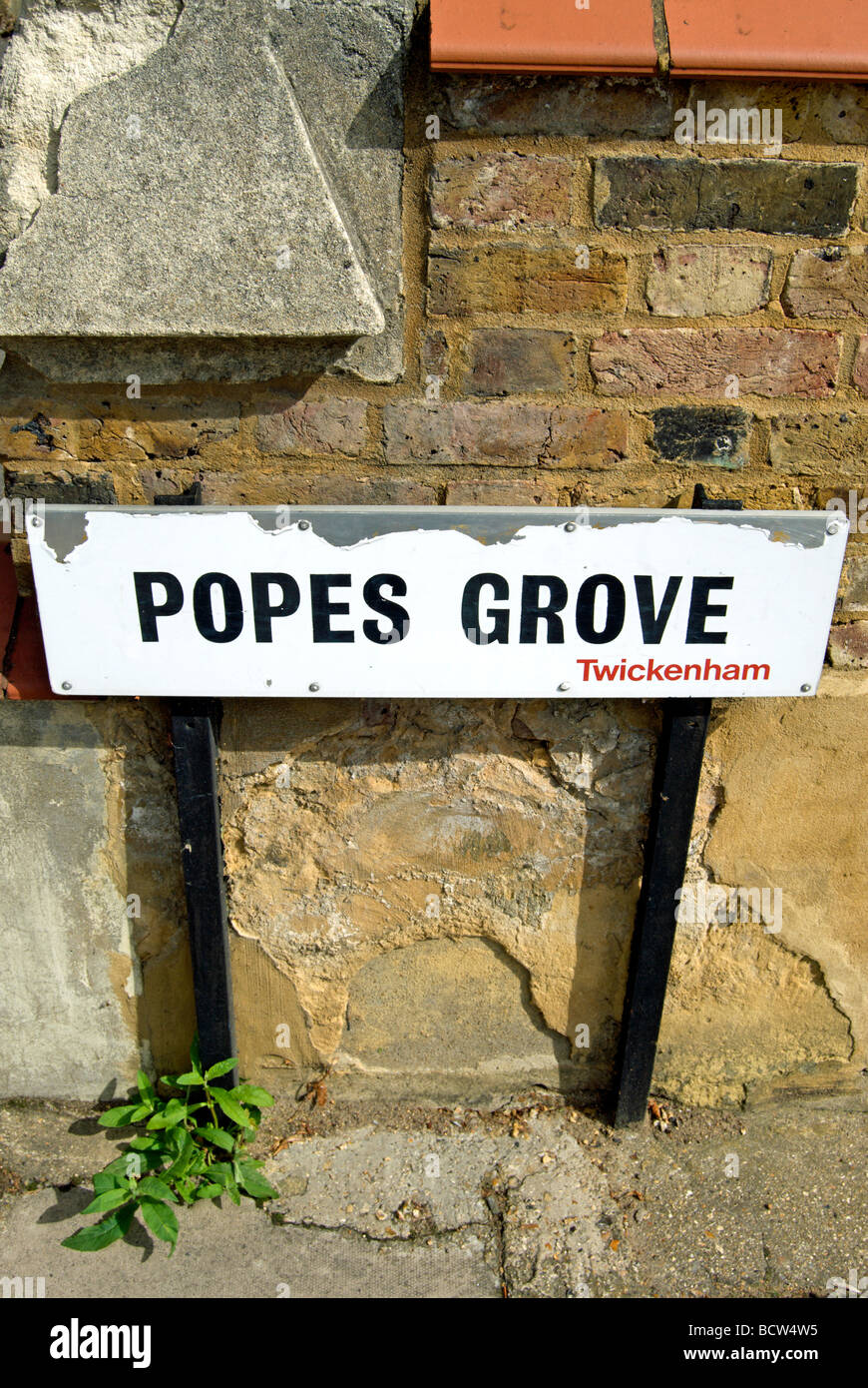 Straßenschild für Päpste Grove, benannt nach dem 18. Jahrhundert Schriftsteller Alexander Papst in Twickenham, Middlesex, england Stockfoto