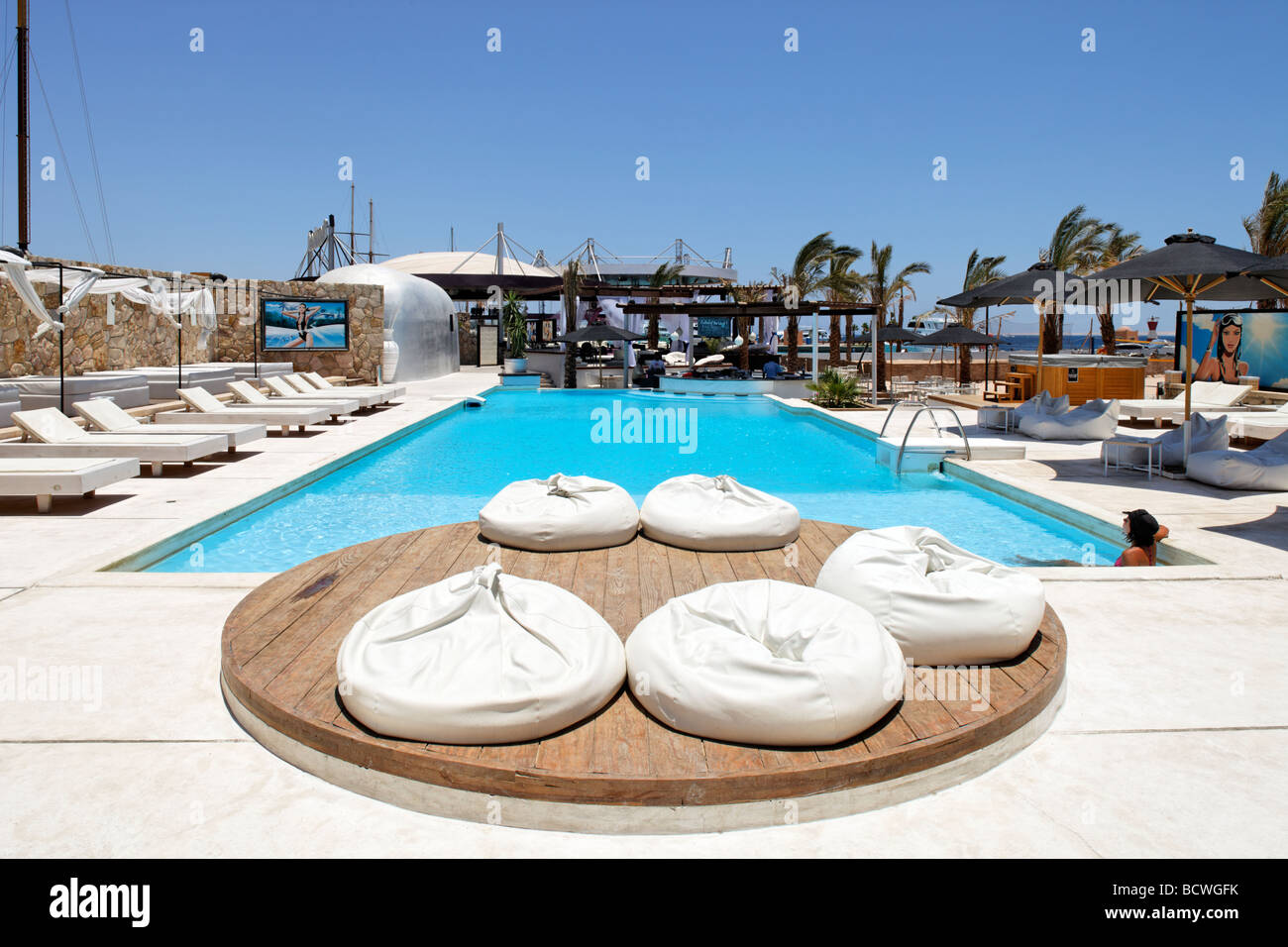 Diskothek mit Pool und Bar, Hedkandi Beach Bar, Marina, Hurghada, Ägypten, Rotes Meer, Afrika Stockfoto