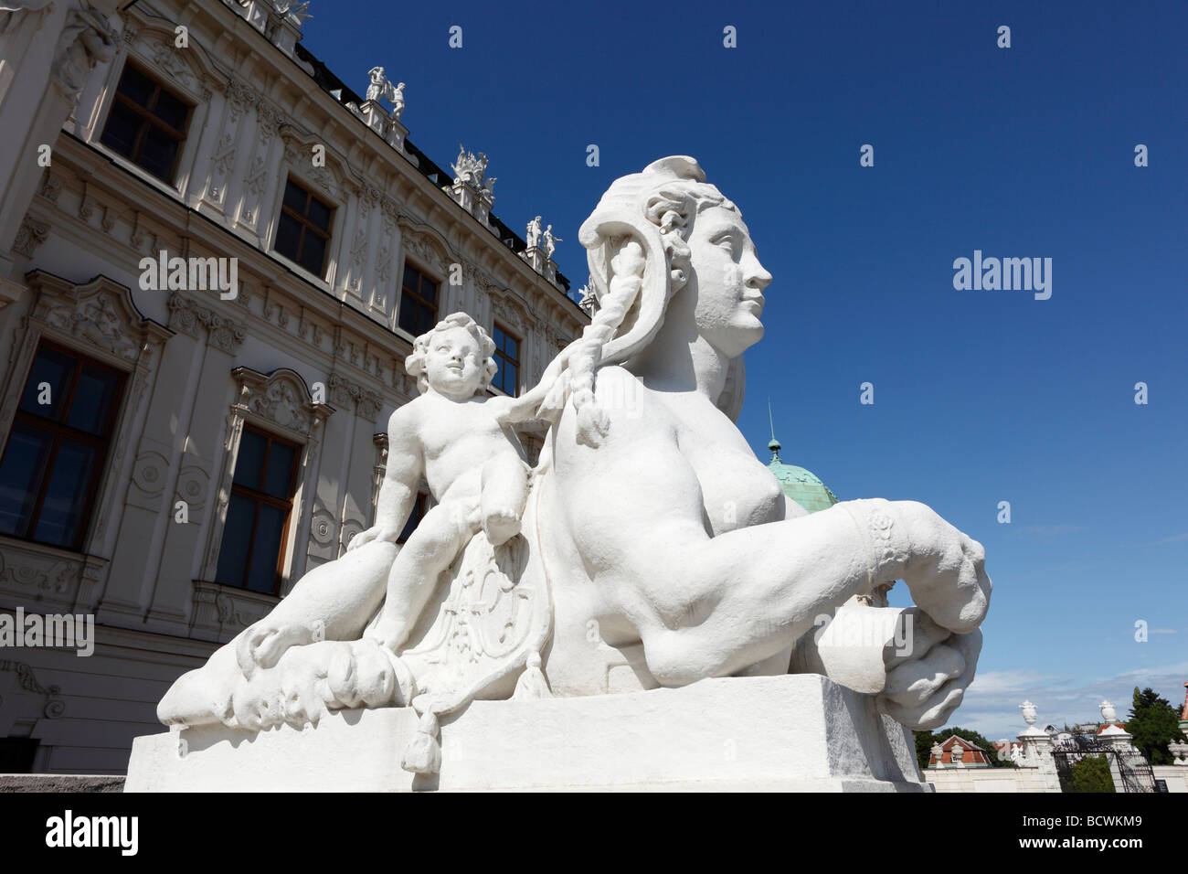 Sphinx vor dem oberen Schloss Belvedere, Wien, Österreich, Europa Stockfoto