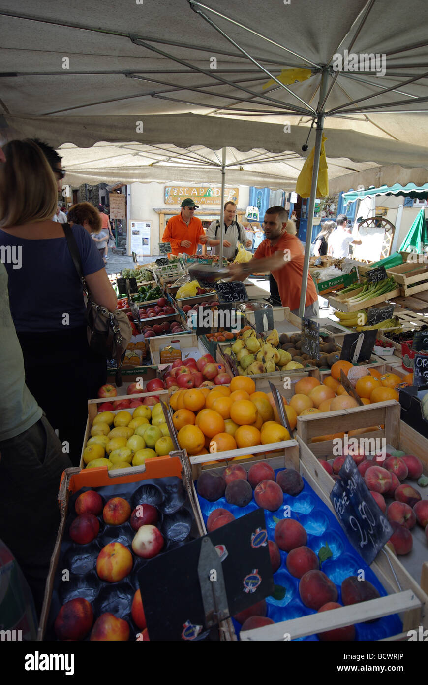 Obstmarkt in St. Martin-finestre, Frankreich Stockfoto