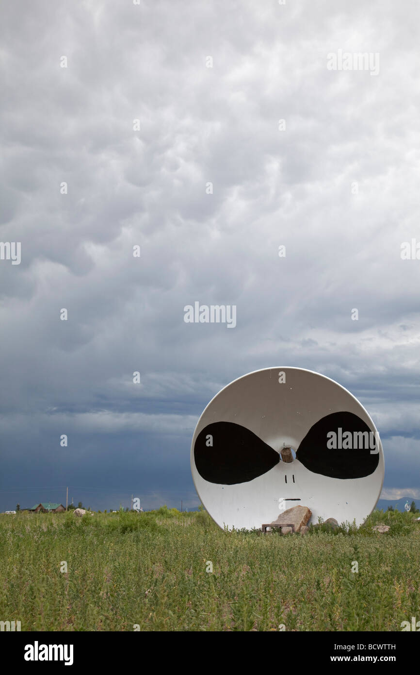 Der UFO-Wachturm, eine touristische Attraktion im San Luis Valley in Colorado Stockfoto
