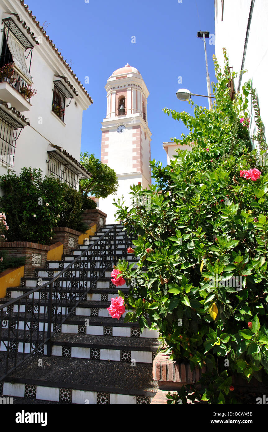 Town Clock Tower, Estepona, Costa del Sol, Provinz Malaga, Andalusien, Spanien Stockfoto