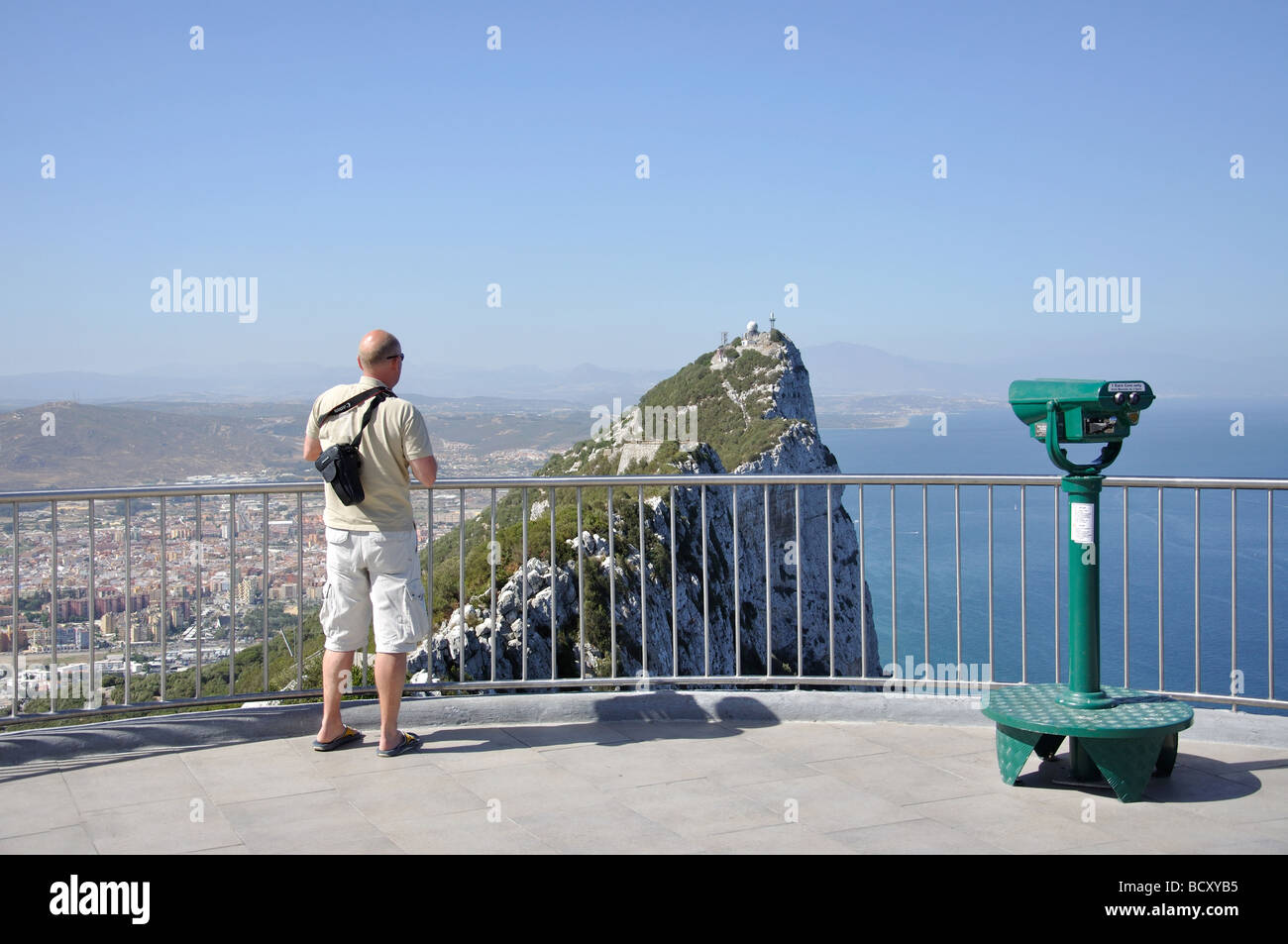 Spanische Festland und Felsen von Gibraltar aus Lenea Rock Lookout, Felsen von Gibraltar, Gibraltar Stockfoto