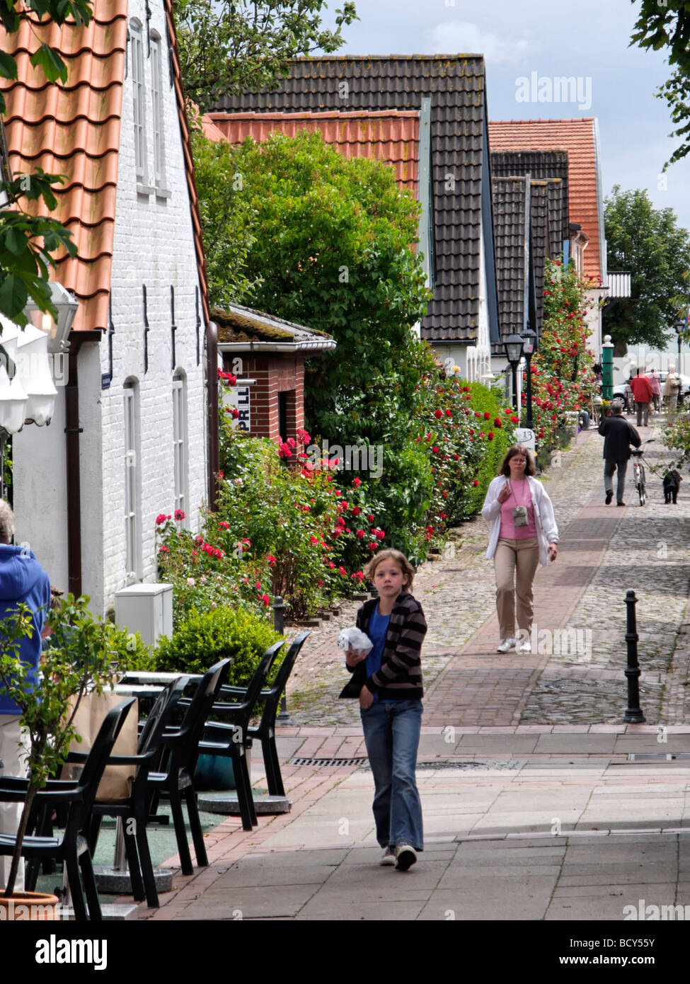 Straße in der Stadt Wyk auf der Nordinsel friesischen Fohr Deutschlands Stockfoto