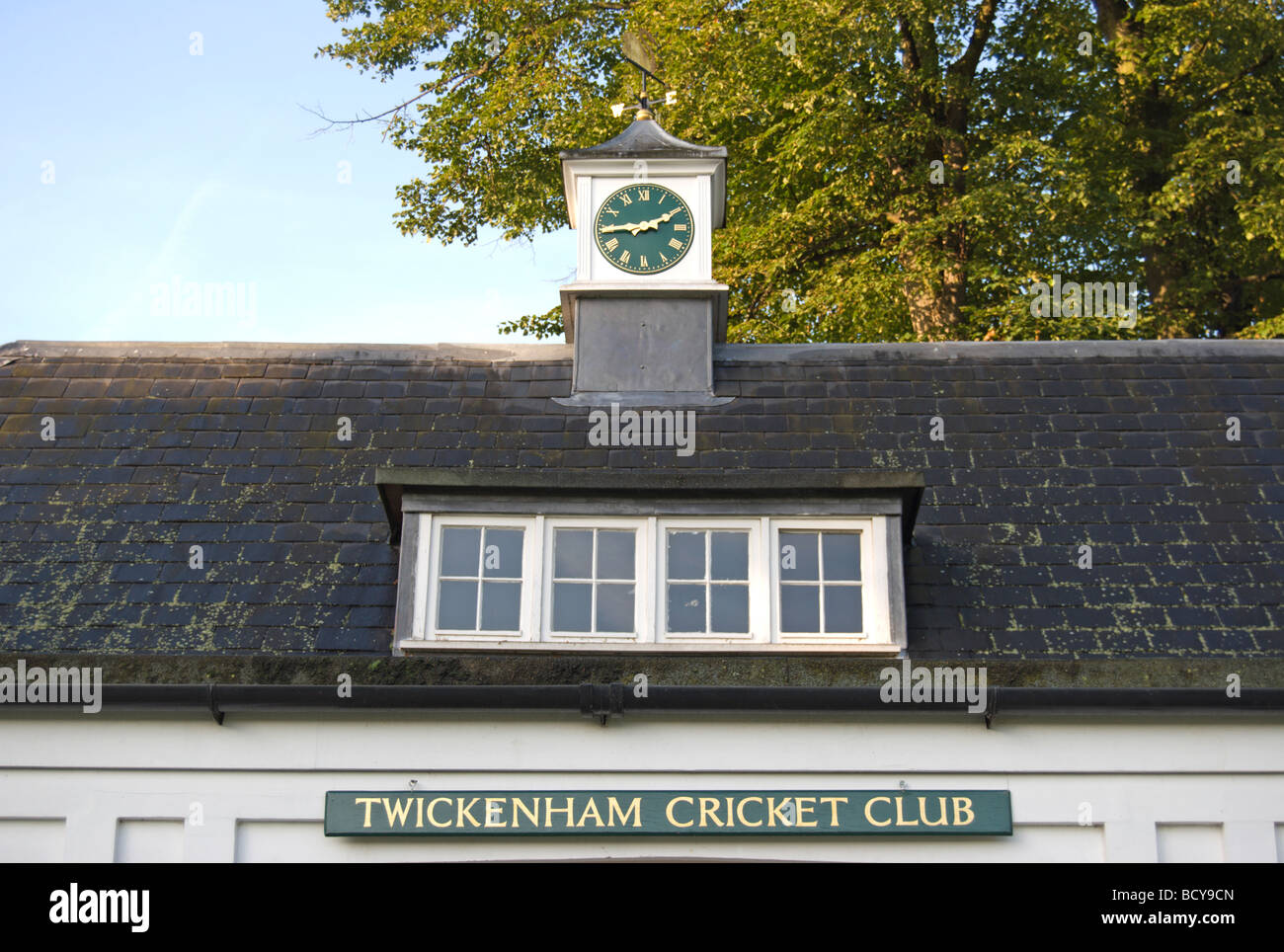 Außenansicht des Pavillons des cricket-Clubs twickenham, twickenham Green, middlesex, england Stockfoto