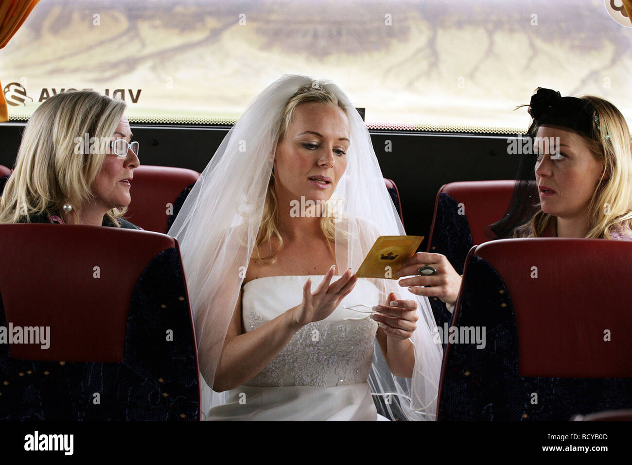 Sveitabrúðkaup Land Hochzeit Jahr: 2008 Regie: Valdís Óskarsdóttir Hanna Maria Karlsdottir, Nanna Kristin Magnusdottir Stockfoto