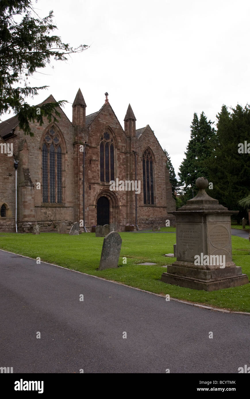 Die Pfarrei Kirche St Michael aller Engel Ledbury Herefordshire England Stockfoto