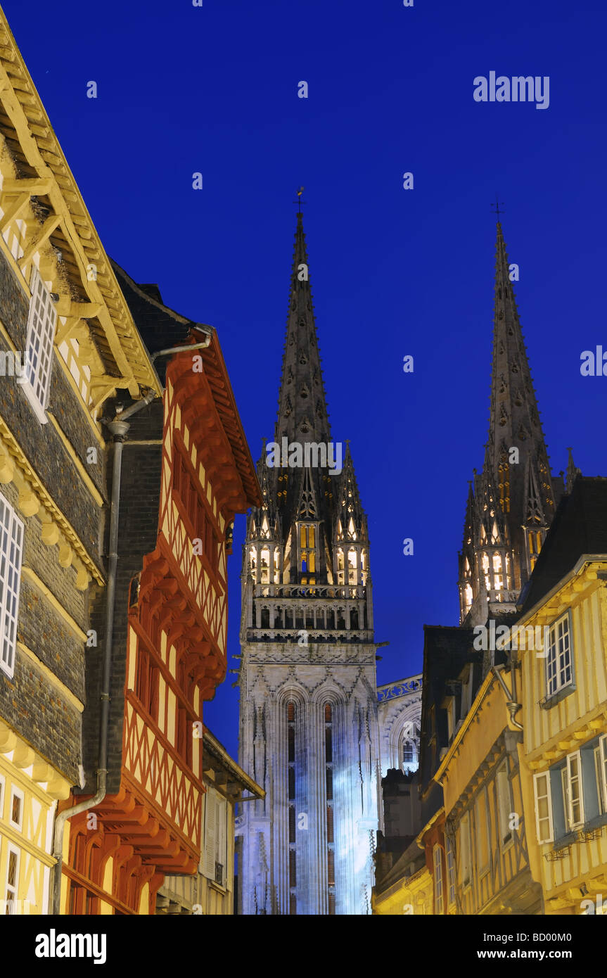 Die Bretagne Quimper in der Nacht Stockfoto