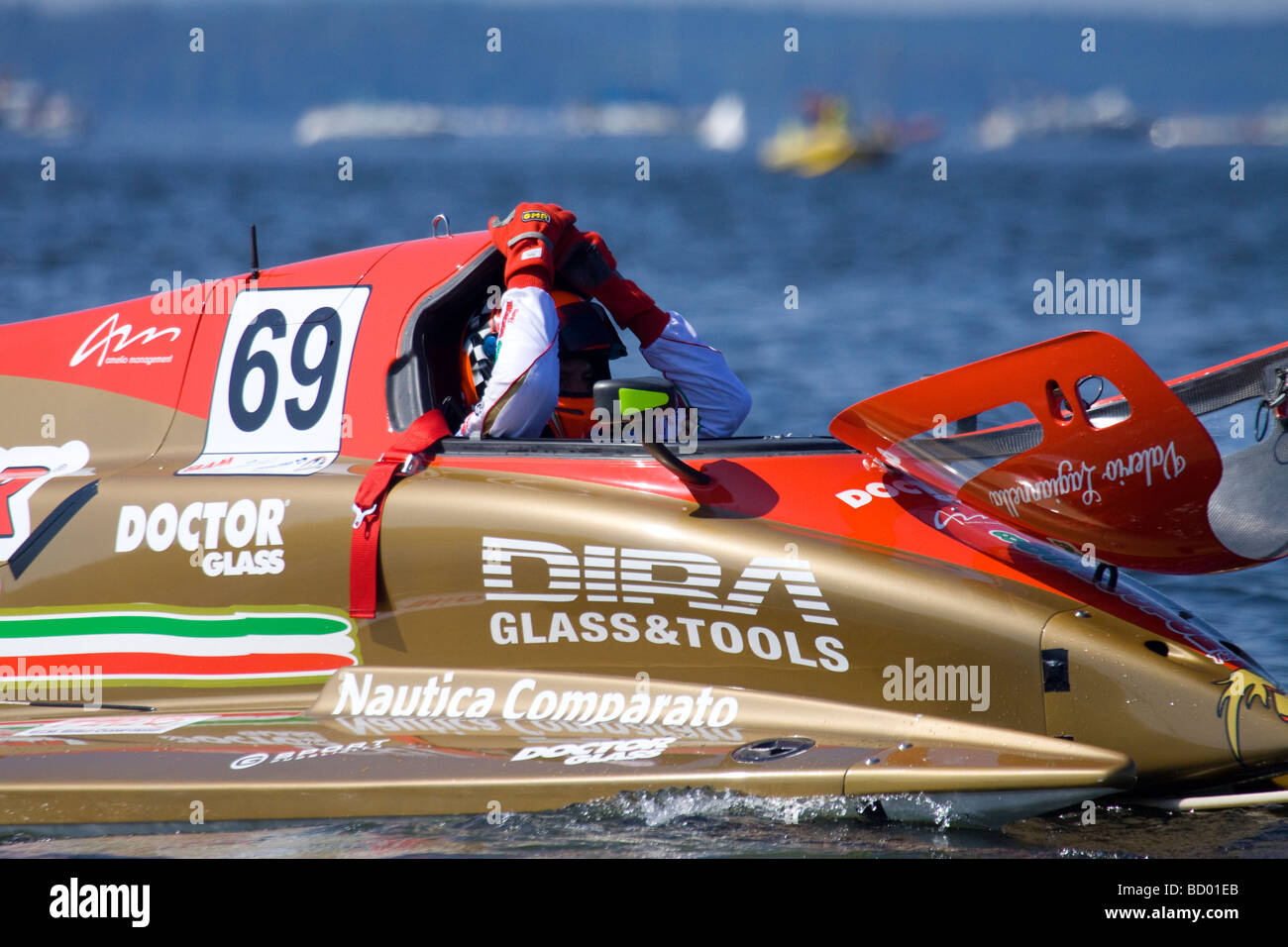 Von F1 Powerboat World Championship in Lahti Finnland 12.-13. Juni 2009. Valerio Lagiannella Treibernummer 69 Stockfoto