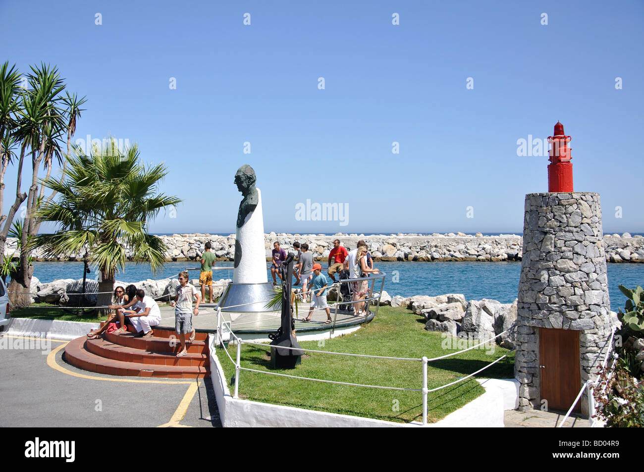 José Banús Statue, Puerto Banus Marina, Puerto José Banús, Costa Del Sol, Provinz Malaga, Andalusien, Spanien Stockfoto