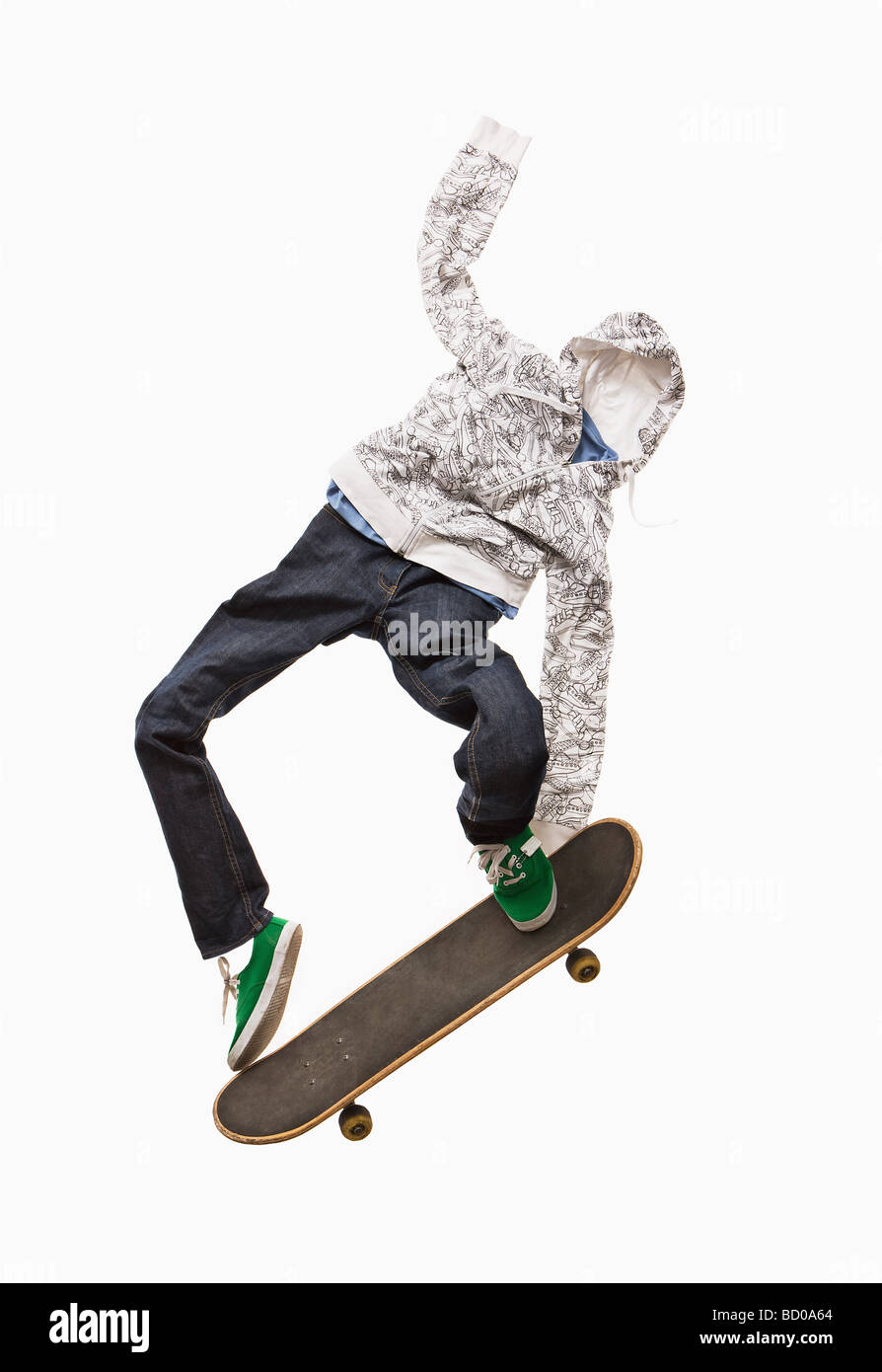 Ein Skateboarder aus Kleidung gemacht Stockfoto