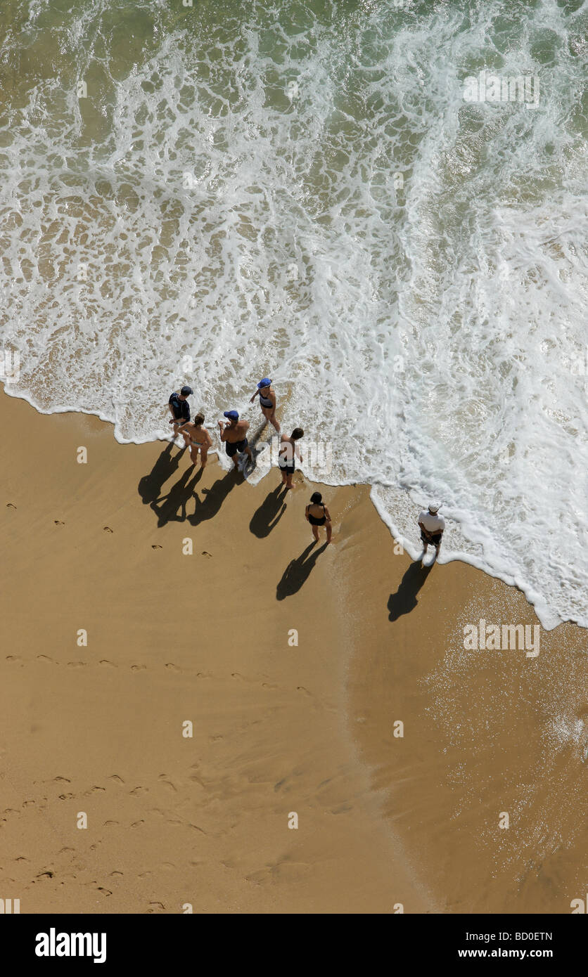 Gruppe von Menschen, die von oben gesehen, Acapulco, Mexiko Stockfoto