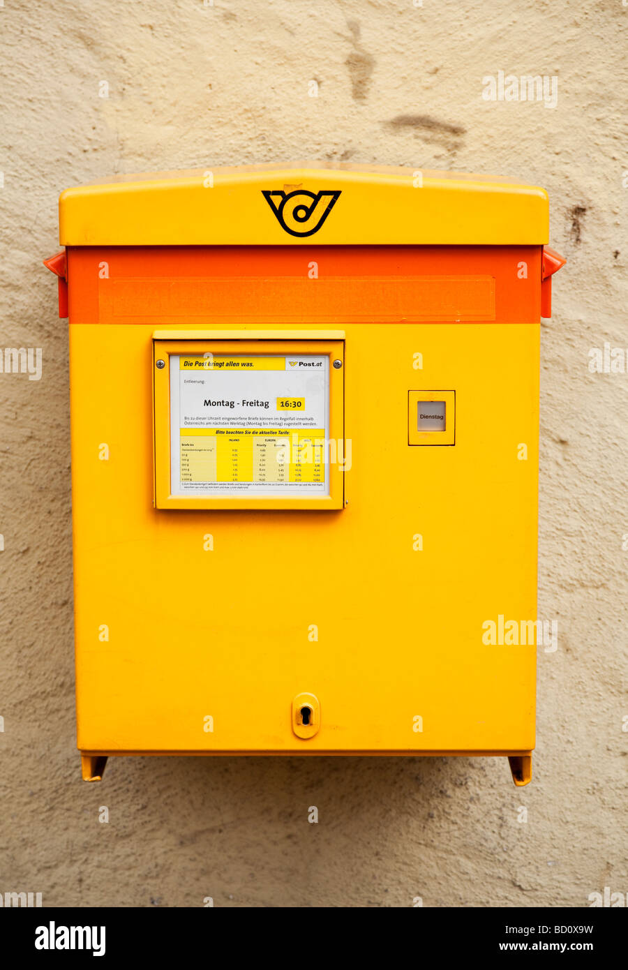 Mailbox austrian post -Fotos und -Bildmaterial in hoher Auflösung – Alamy