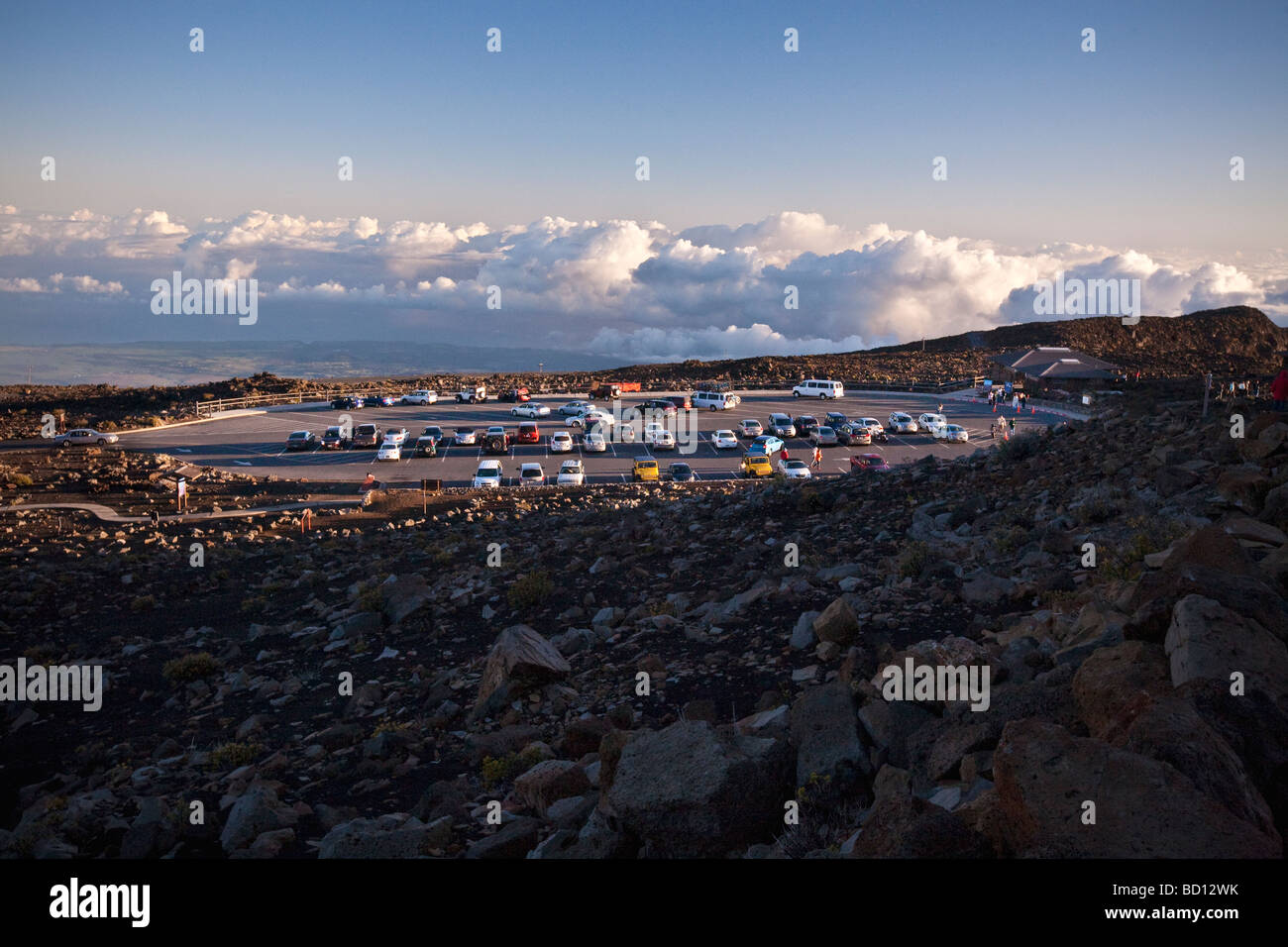 Kurz nach Sonnenaufgang am Haleakala NP Vistor Center genommen Stockfoto