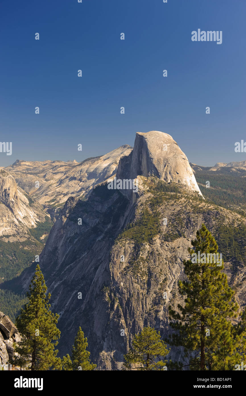 USA Kalifornien Yosemite National Park Glacier Point und Half Dome Berg Stockfoto