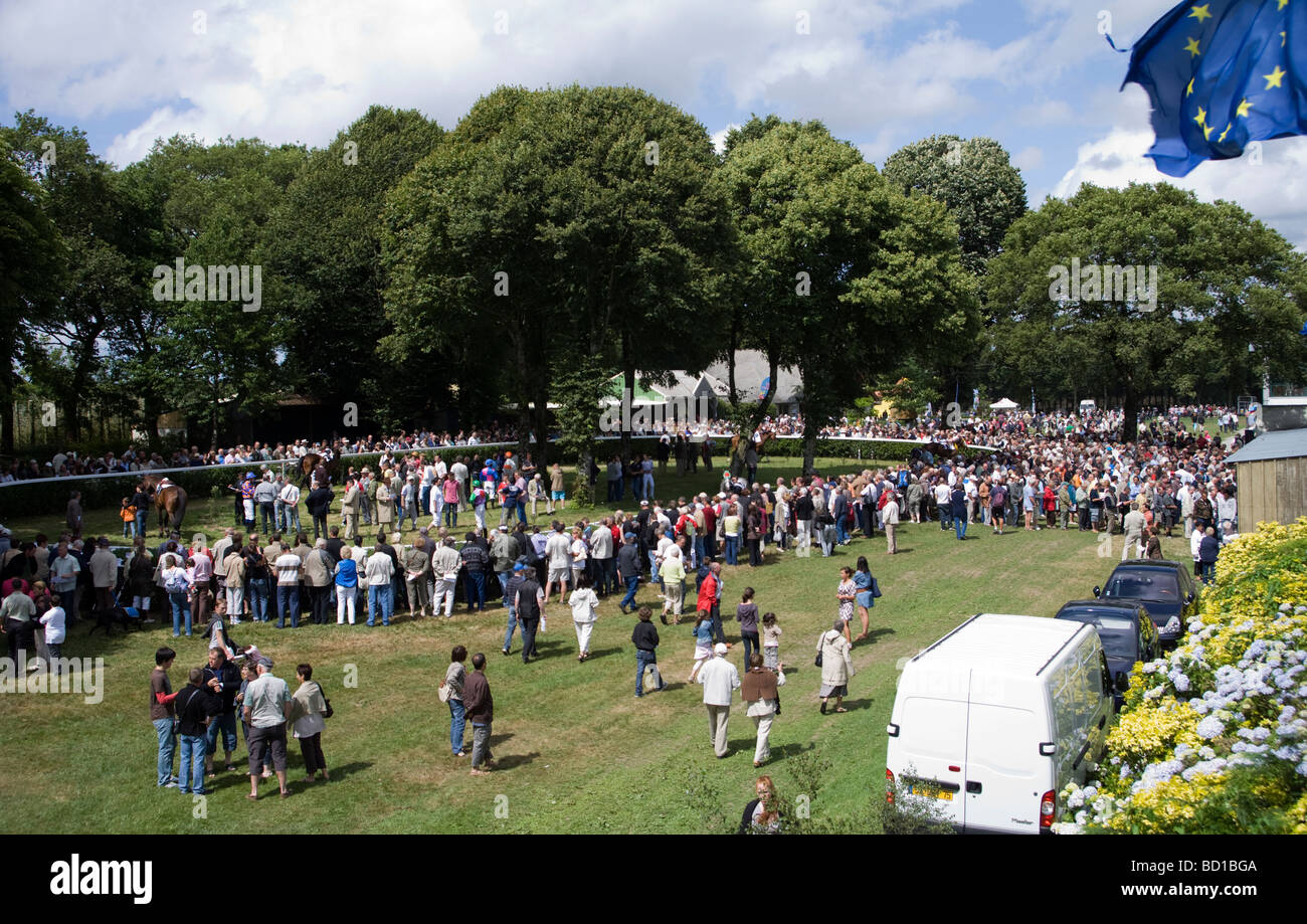 Corlay Rennen Kurs Parade ring Stockfoto