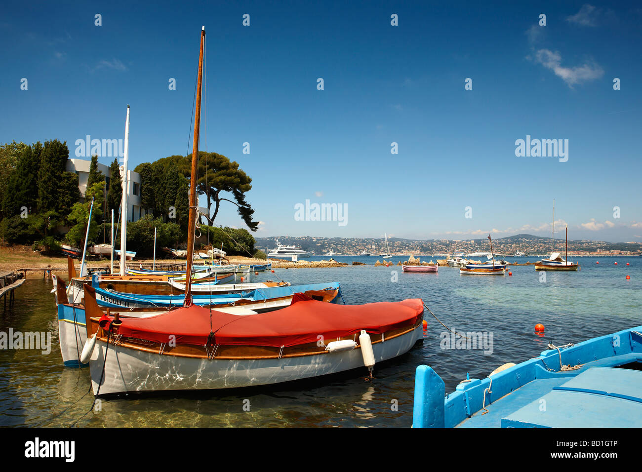 Angelboote/Fischerboote Cap d' Antibes Antibes Provence Alpes Côte d ' Azur Frankreich Stockfoto