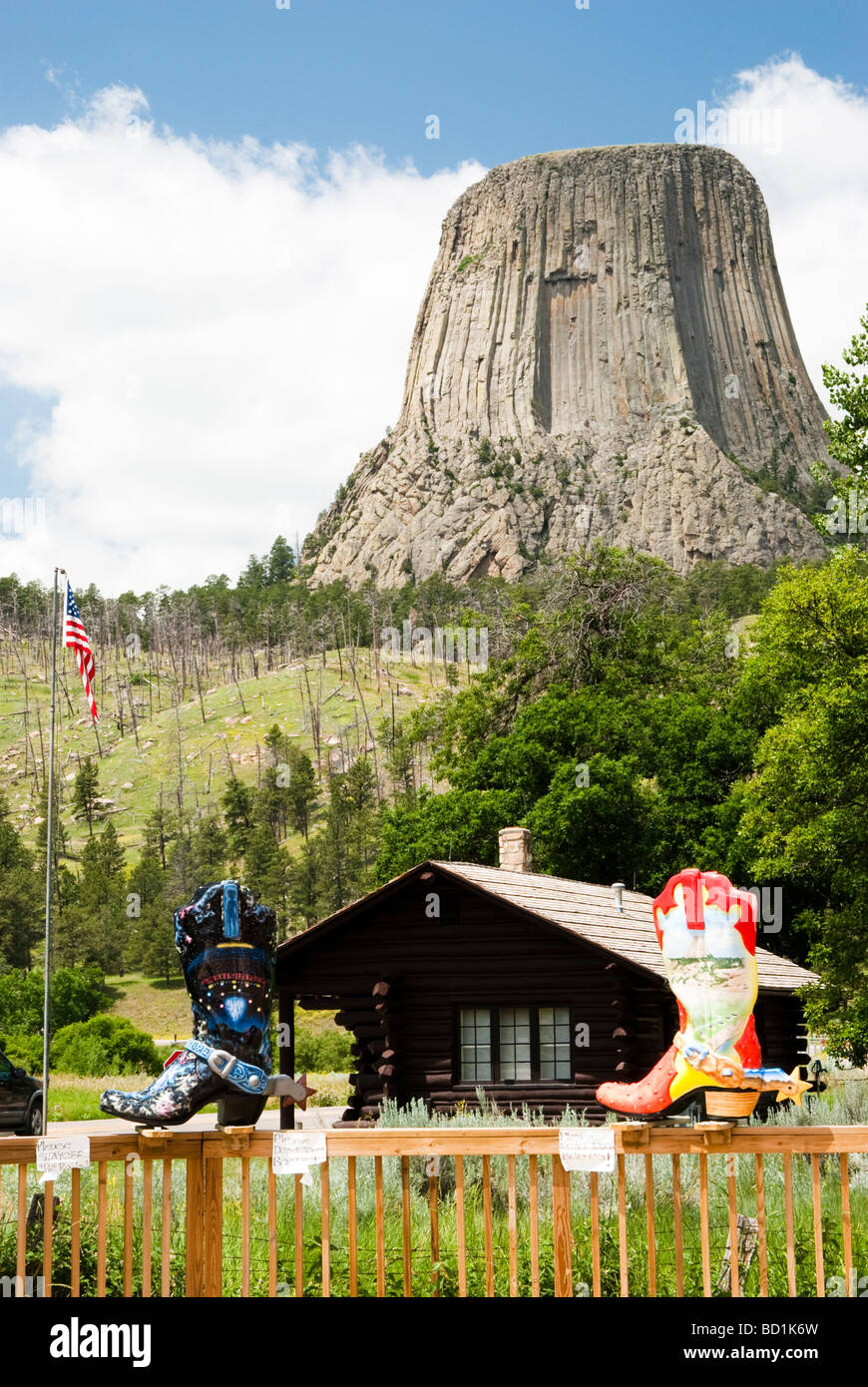 Blick vom Eingang am Devils Tower National Monument in Wyoming Stockfoto