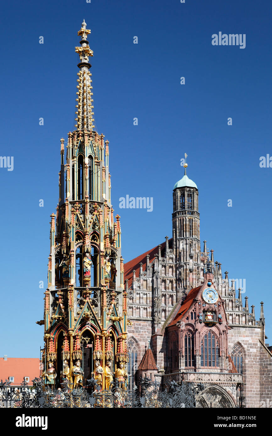 Schoener Brunnen "Schöner Brunnen", Gothic, Liebfrauenkirche, quadratisch, historischen Zentrum, Stadt Nürnberg, mittlere Fran Stockfoto