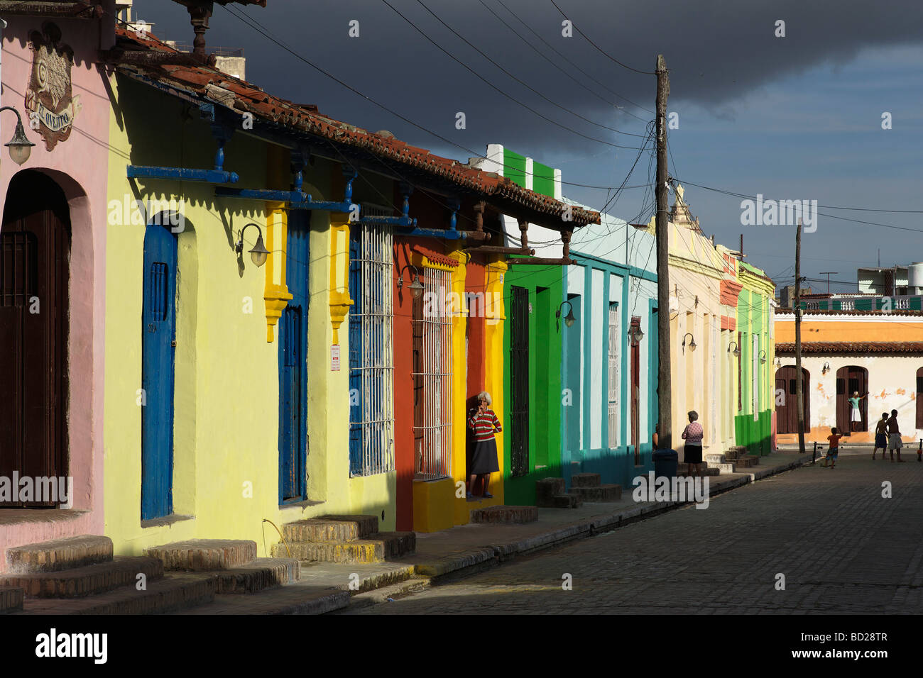 Häuser an der Plaza del Carmen Camaguey Camaguey Kuba West Indies Stockfoto