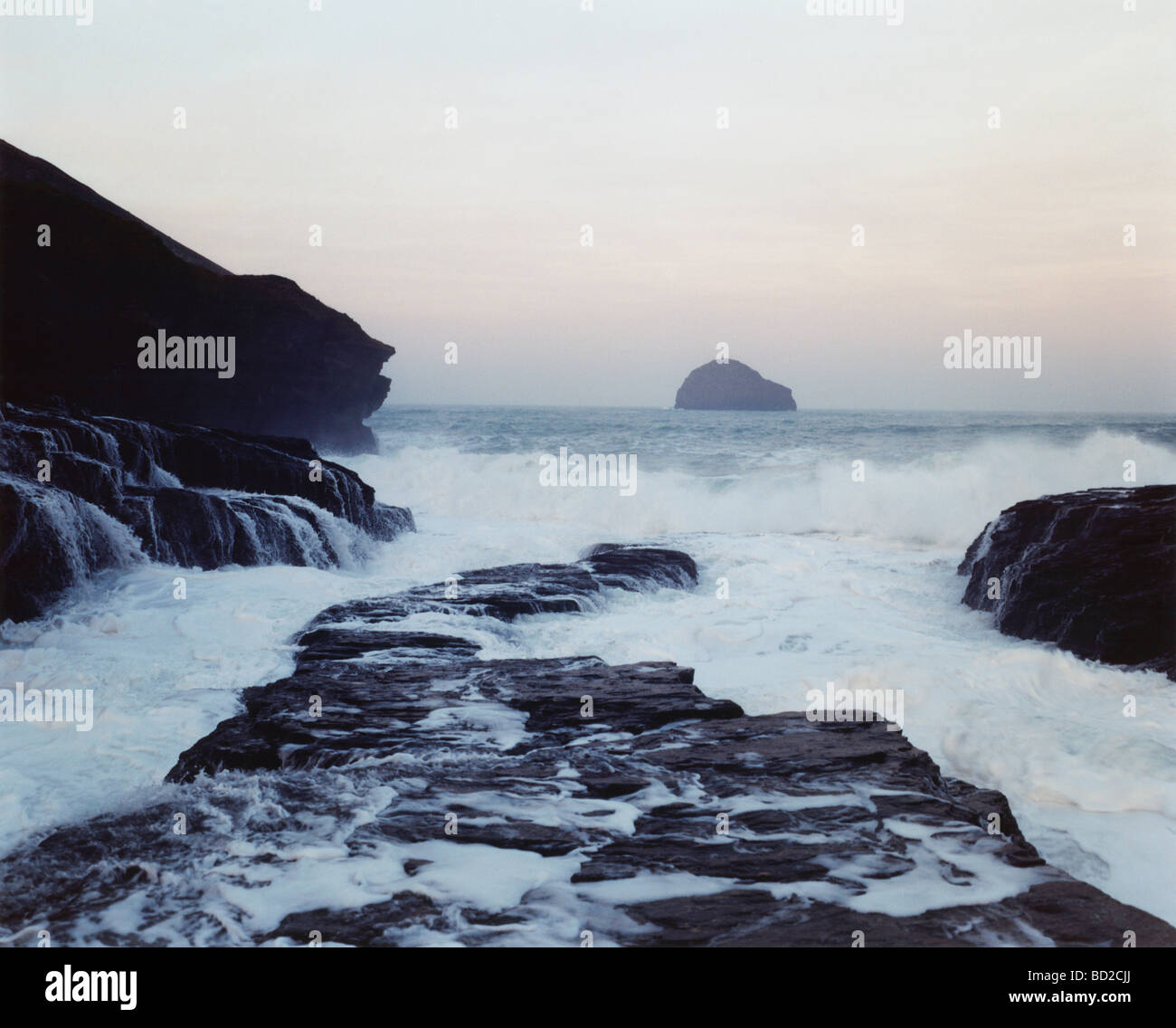 Flut bei Sonnenaufgang Stockfoto