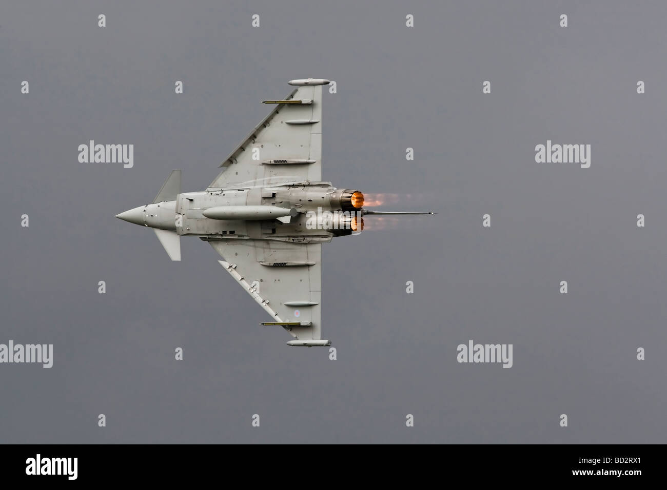 Bae Systeme Taifun Kämpfer von der RAF Aufwärmen Zoom pass Stockfoto