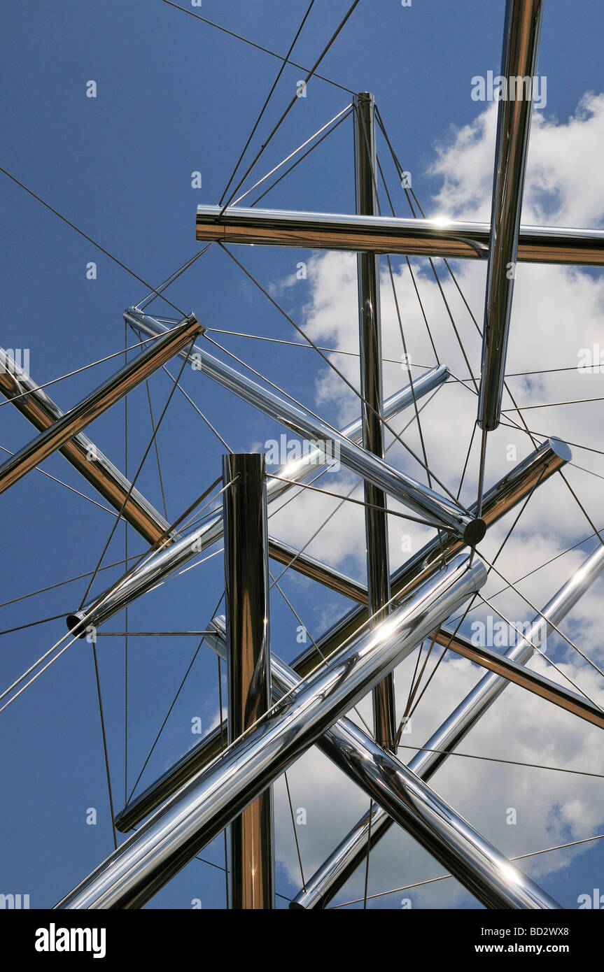 Teil B Baum II Edelstahl Stahlskulptur von Kenneth Snelson an Frederik Meijer Gärten Sculpture Park Stockfoto