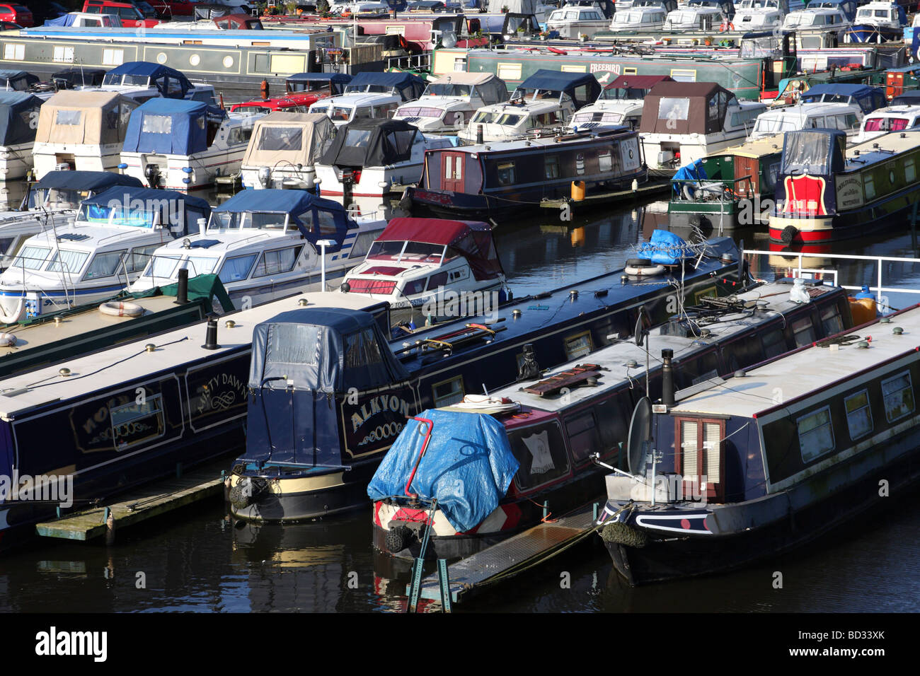 Narrowboats auf Schloss Marina, Nottingham, England, Großbritannien Stockfoto