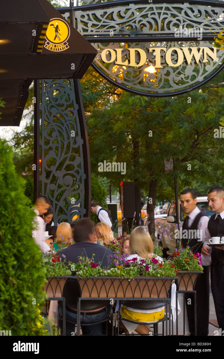 Brasserie in Old Town District of Chicago Illinois Stockfoto