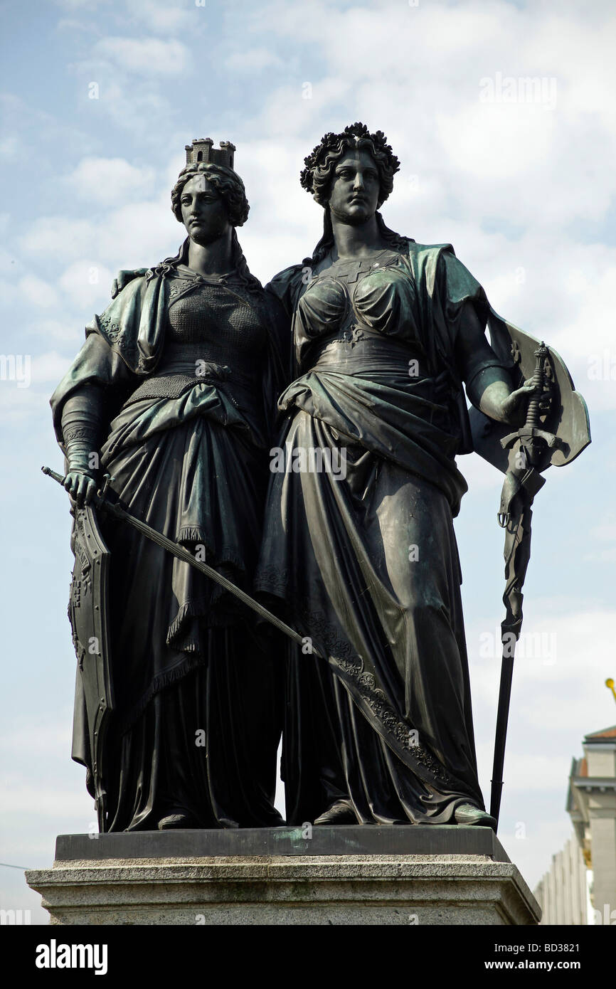 Helvetia statue Fotos und Bildmaterial in hoher Auflösung Alamy