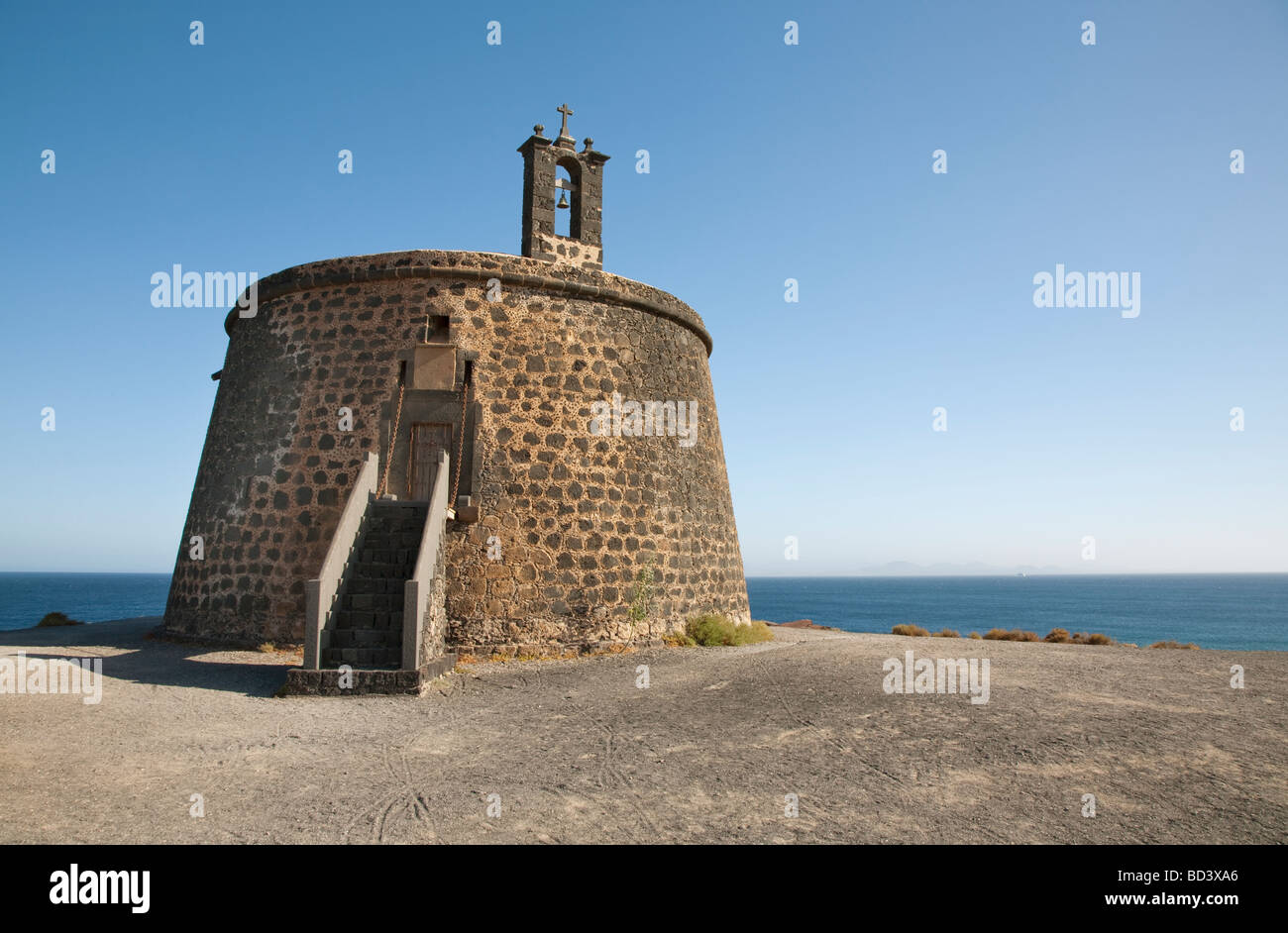 18. Jahrhundert Schloss Wachturm des Castillo de Las Coloradas auf Punta del Aguila in Playa Blanca auf Lanzarote Stockfoto