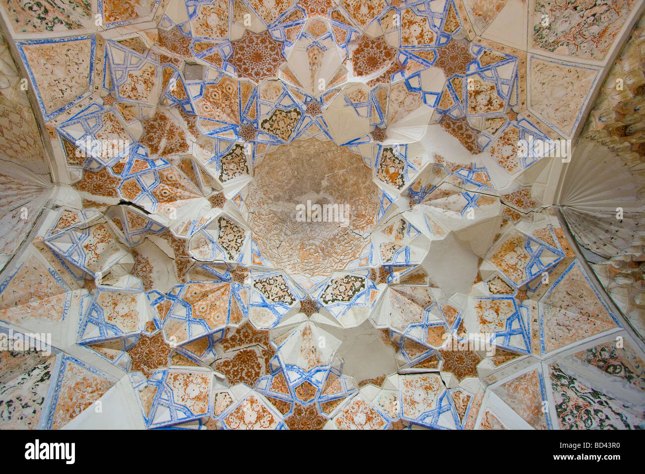 Detail im Inneren Abdul Aziz Khan Madrasa in Buchara Usbekistan Stockfoto