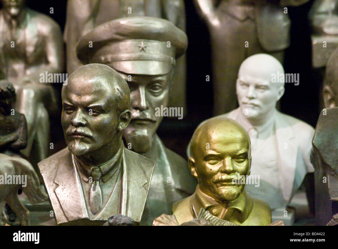 Kommunistischen Souvenir Büsten von Lenin in Buchara Usbekistan Stockfoto