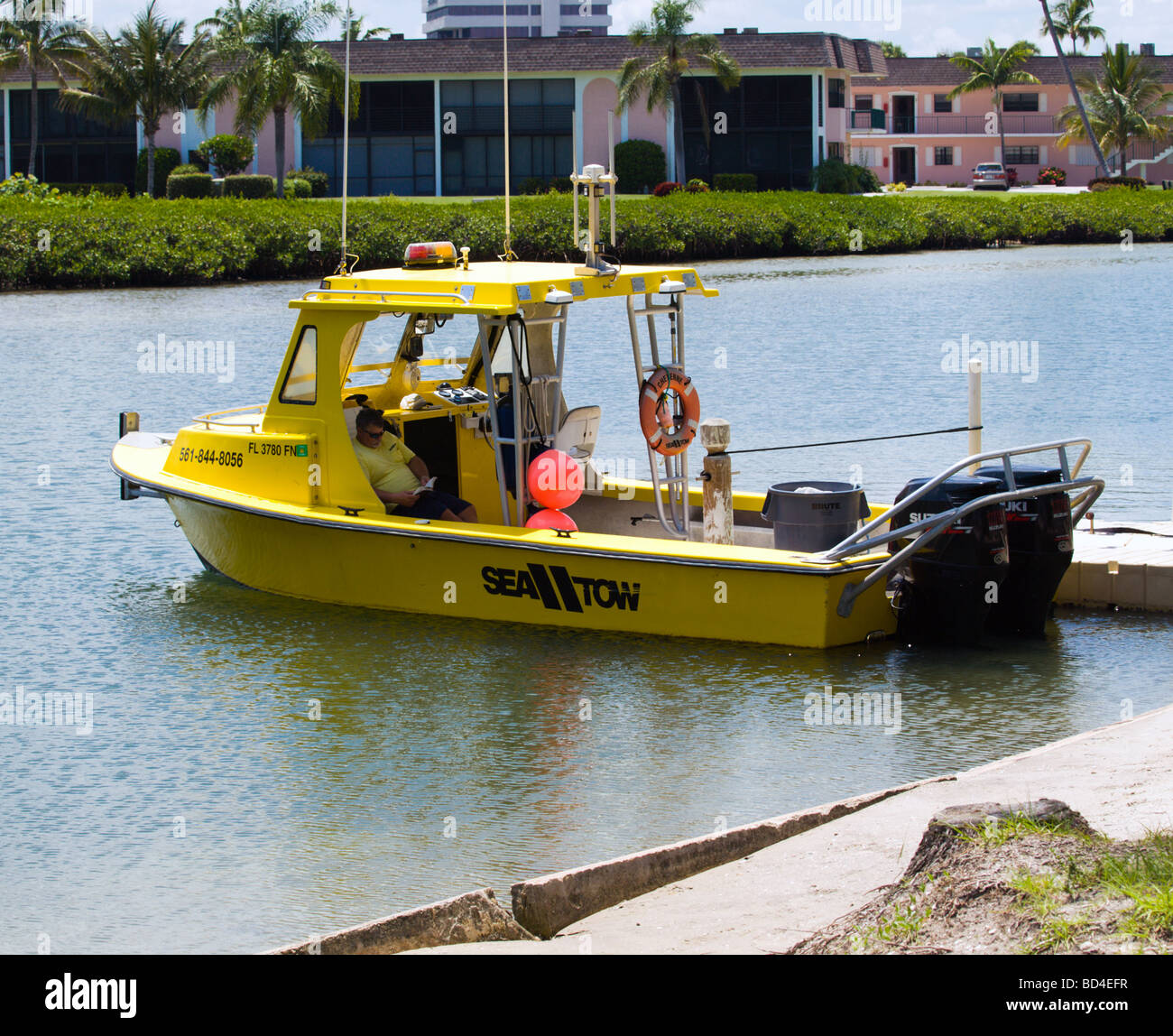 KEIN UNTERNEHMEN HEUTE FÜR DIE SEA TOW MENSCHEN AM FLUSS LOXAHATCHEE AM JUPITER INLET IN FLORIDA Stockfoto