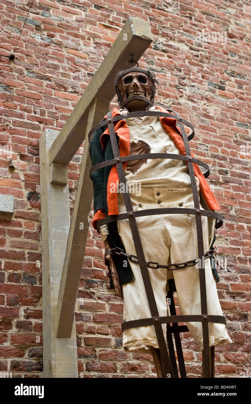 Pirat, Privatpersonen Skelett im eisernen Käfig für die öffentliche Anzeige, Strafe, Maritime Museum des Atlantiks, Halifax, Nova Scotia, Kanada Stockfoto