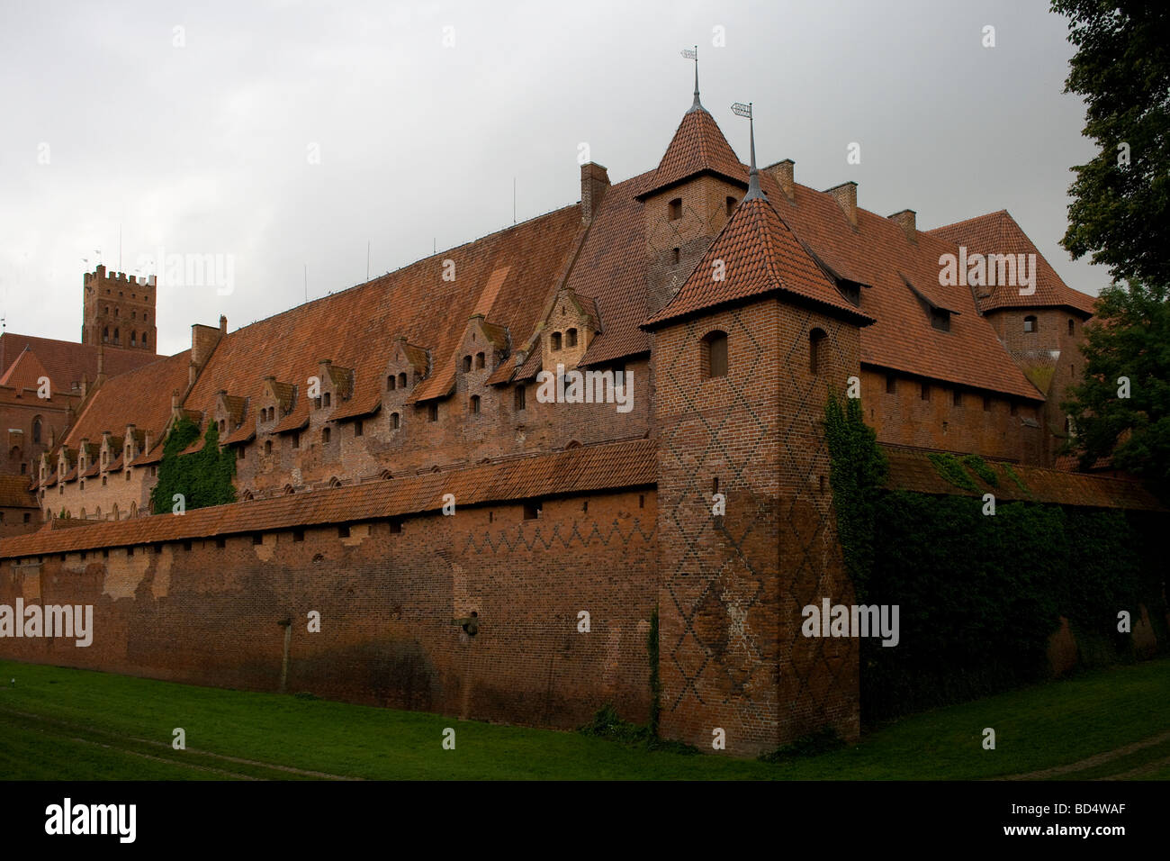 Architektur des Schlosses in Malbork (Marienburg sterben) im XIII. Jahrhundert in Preußen durch den Deutschen Orden als eine Ordensburg errichtet. Stockfoto