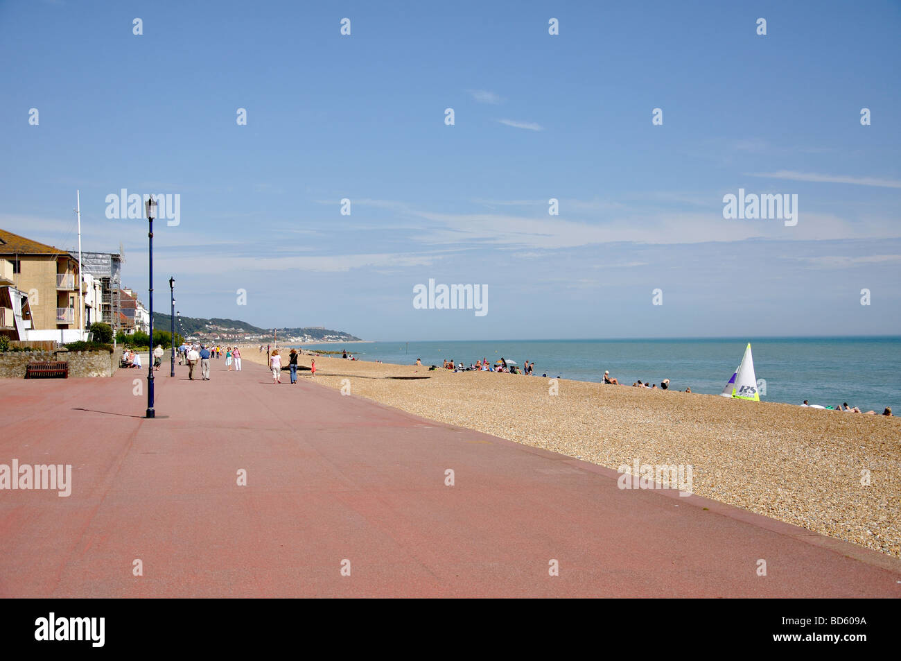 Strand und Promenade, Hythe, Kent, England, Vereinigtes Königreich Stockfoto