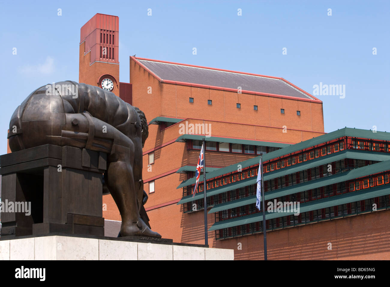 Statue von Newton Bildhauers Eduardo Paolozzi British Library St Pancras London England Freitag, 3. Juli 2009 Stockfoto