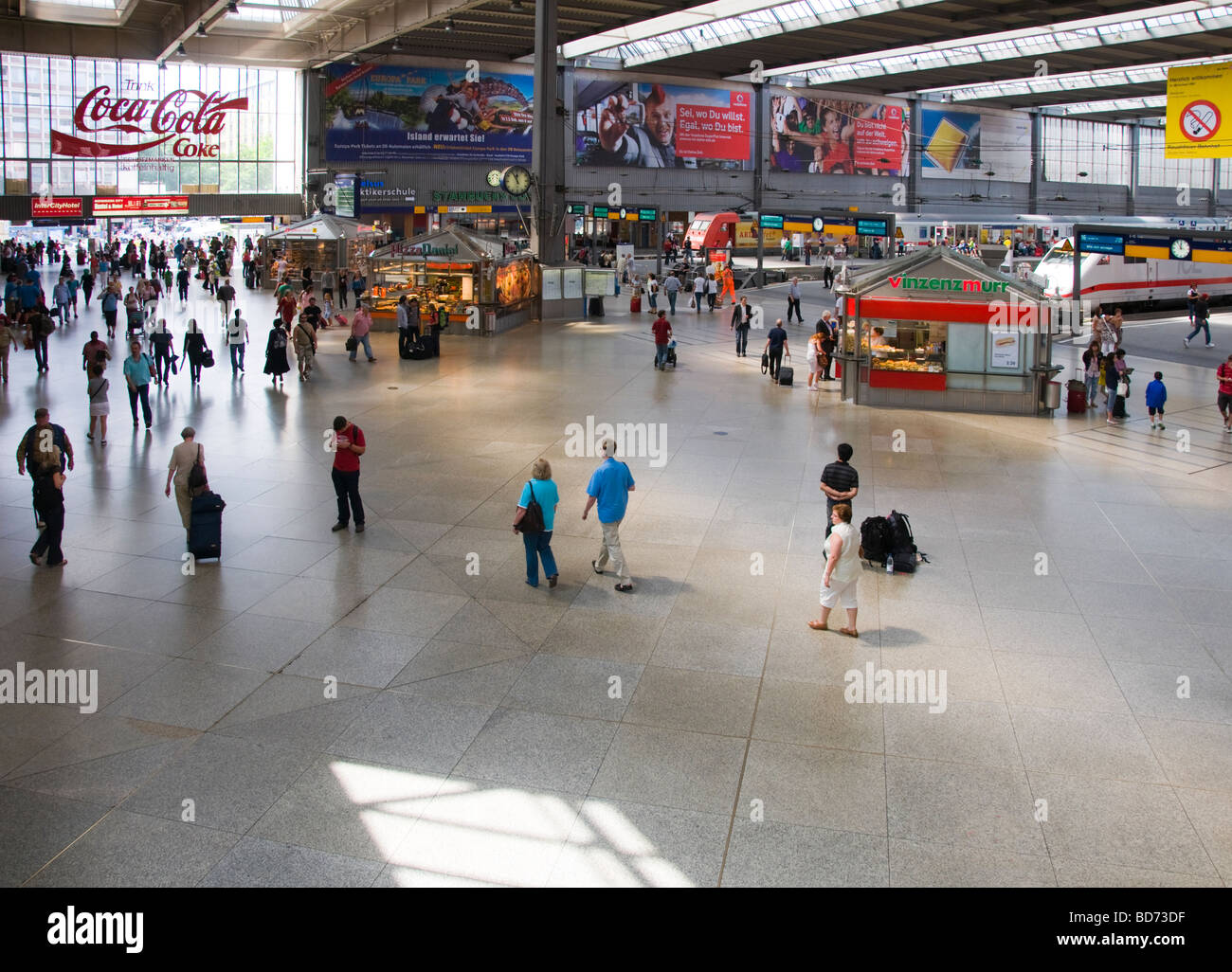 München / München, Bayern, Deutschland. München Hauptbahnhof - München Hauptbahnhof Stockfoto