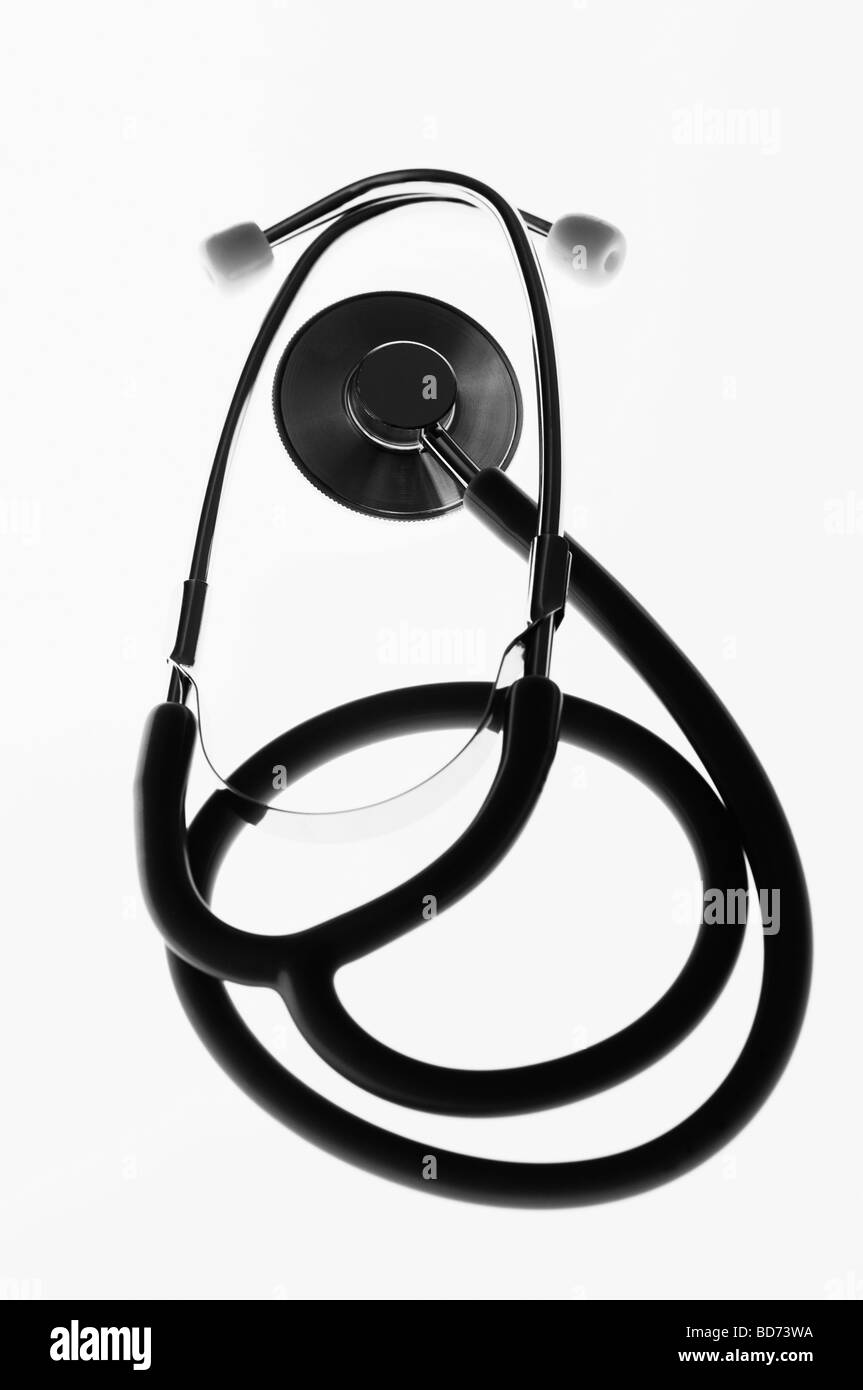 Stethoskop auf einem weißen Hintergrund Stockfoto