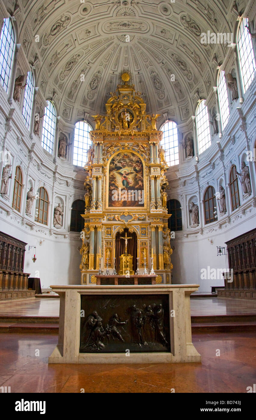 München, Bayern, Deutschland. Jesuitenkirche St. Michael (1583-9) Interieur Stockfoto