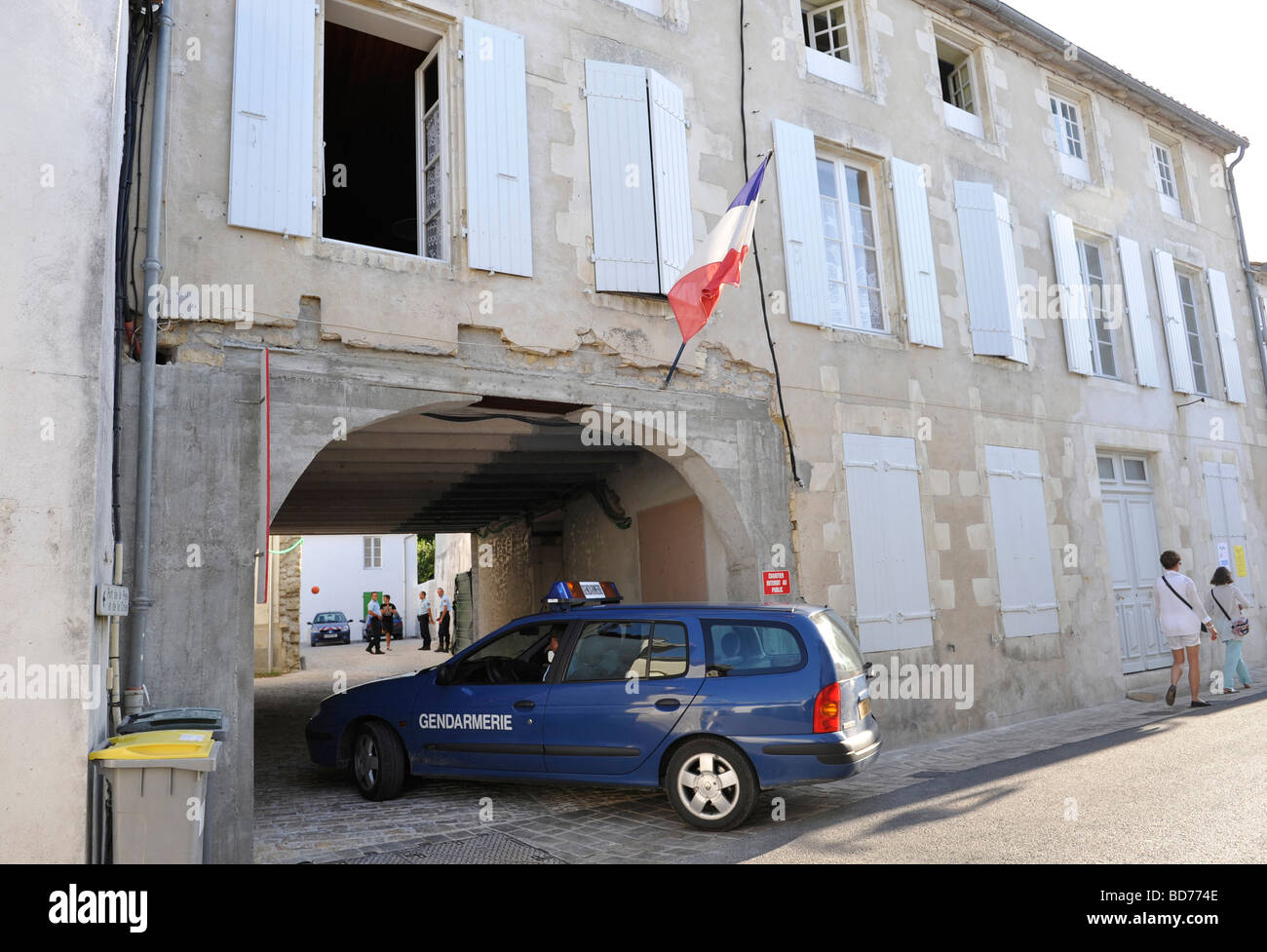 Ars de Re Polizei Auto Gendarm Frankreich Flagge Stockfoto